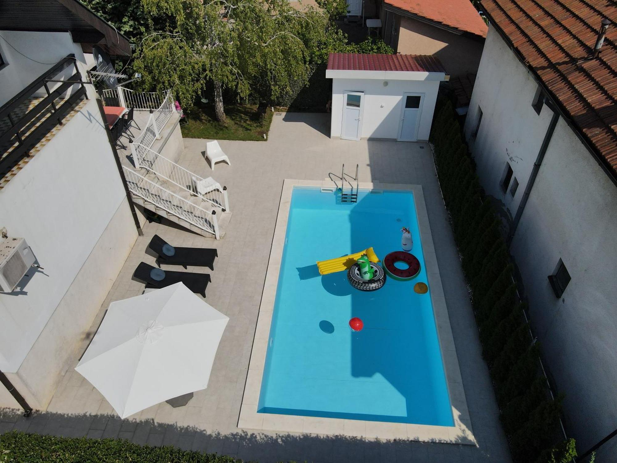 Villa Mina Kladovo, 5-Bedroom Villa With Pool For Up To 12 People Exterior foto
