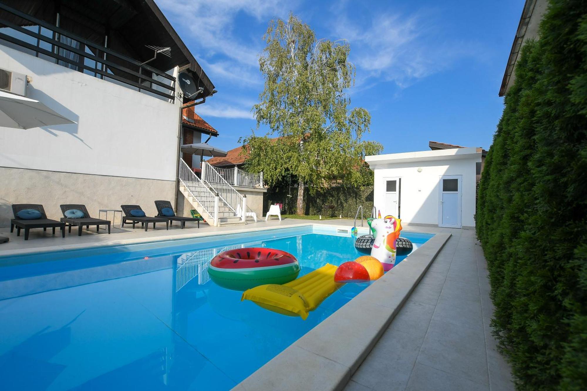 Villa Mina Kladovo, 5-Bedroom Villa With Pool For Up To 12 People Exterior foto