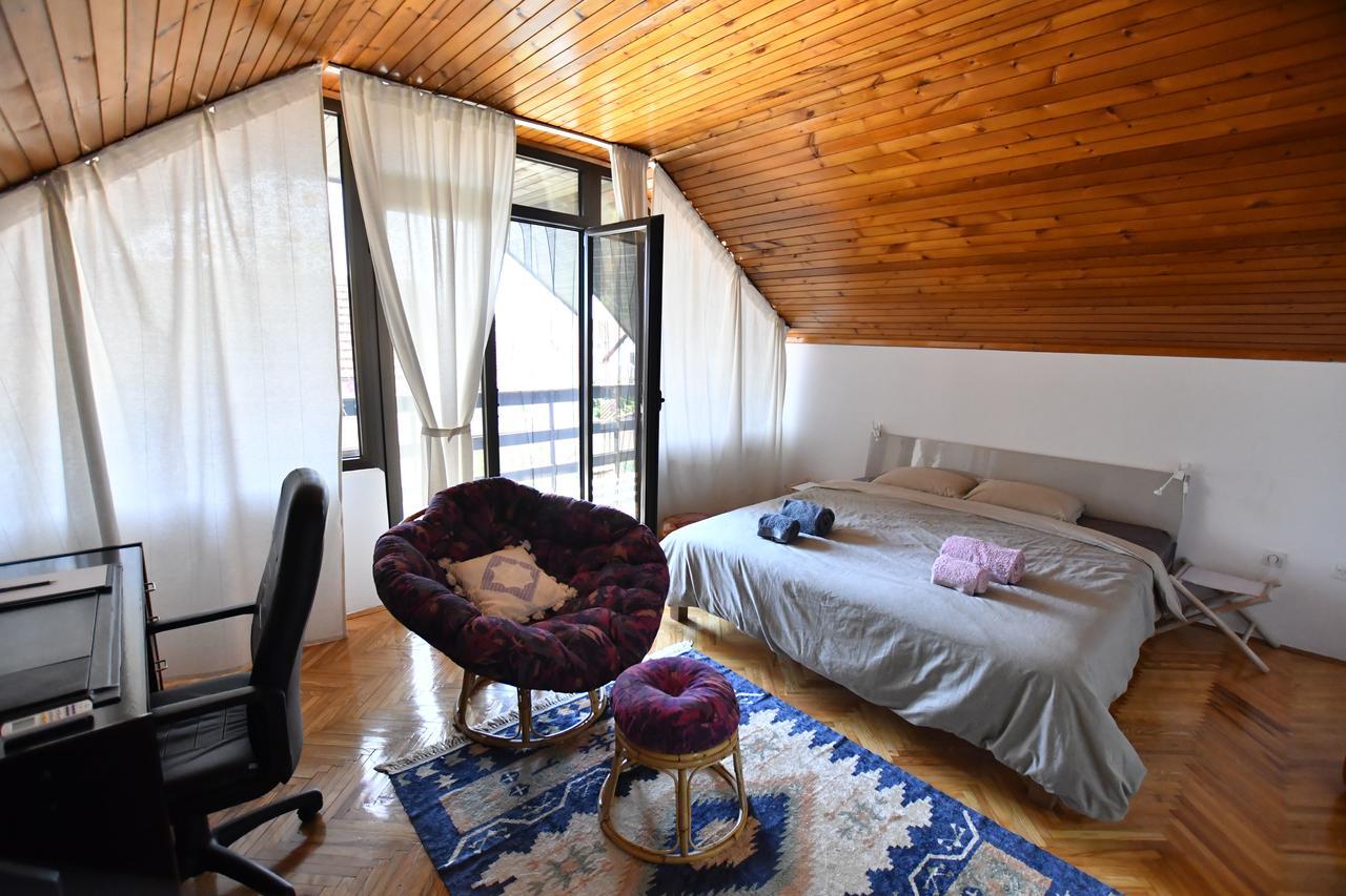 Villa Mina Kladovo, 5-Bedroom Villa With Pool For Up To 12 People Exterior foto